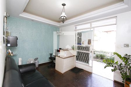Sala de casa à venda com 4 quartos, 360m² em Cinquentenario, Belo Horizonte