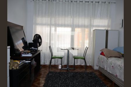 Sala de casa à venda com 4 quartos, 196m² em Jardim Vila Formosa, São Paulo
