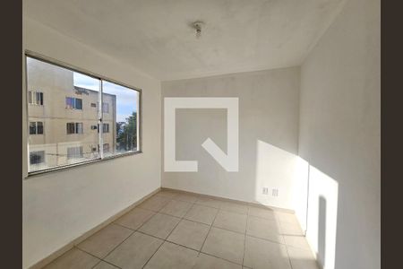 Quarto 1 de apartamento para alugar com 2 quartos, 34m² em Engenho Pequeno, Nova Iguaçu