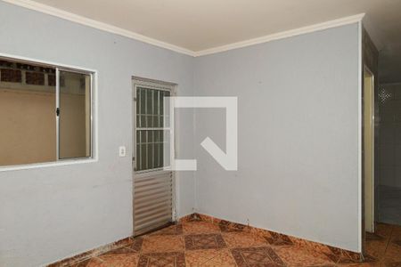 Sala de casa para alugar com 2 quartos, 60m² em Limoeiro, São Paulo