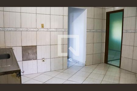 Cozinha de casa para alugar com 2 quartos, 96m² em Cidade Beira Mar, Rio das Ostras