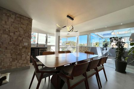 Sala de apartamento à venda com 2 quartos, 116m² em Jardim Prudência, São Paulo