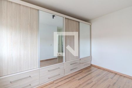 Suíte de apartamento para alugar com 2 quartos, 56m² em Partenon, Porto Alegre