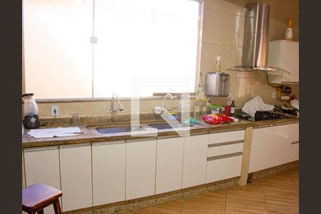 Casa para alugar com 3 quartos, 180m² em Guaratiba, Rio de Janeiro