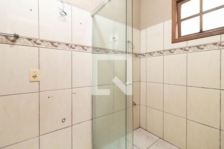 Banheiro do Quarto 1 de casa para alugar com 4 quartos, 300m² em Glória, Porto Alegre