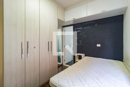 Suíte 1 de casa à venda com 3 quartos, 210m² em Água Rasa, São Paulo