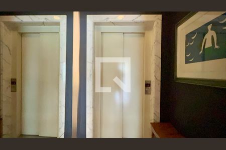 Hall social de apartamento à venda com 2 quartos, 151m² em Jardim Paulista, São Paulo