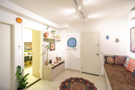 Sala e cozinha de apartamento à venda com 2 quartos, 38m² em Chácara Califórnia, São Paulo