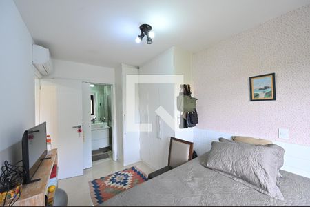 Suíte de apartamento para alugar com 2 quartos, 56m² em Mirandópolis, São Paulo