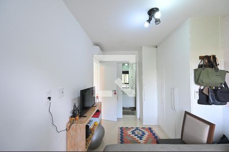 Suíte de apartamento para alugar com 2 quartos, 56m² em Mirandópolis, São Paulo
