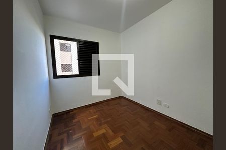Quarto 1 de apartamento para alugar com 3 quartos, 75m² em Alphaville Industrial, Barueri