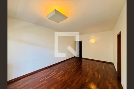 Apartamento para alugar com 3 quartos, 130m² em Botafogo, Rio de Janeiro