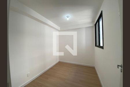 Quarto de apartamento à venda com 2 quartos, 37m² em Jaguaré, São Paulo