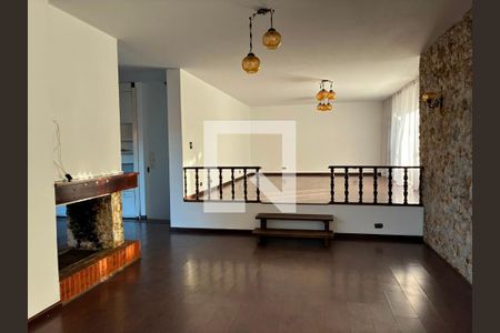 Casa para alugar com 3 quartos, 308m² em Jardim Social, Curitiba