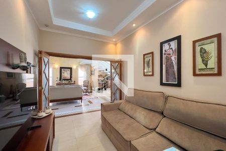 Sala de TV de casa de condomínio à venda com 3 quartos, 244m² em Dos Ortizes, Valinhos