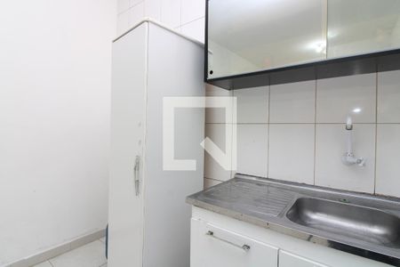 Sala/Cozinha de casa de condomínio para alugar com 1 quarto, 30m² em Jardim Verônia, São Paulo