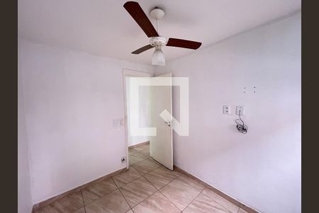 Quarto 1 de apartamento para alugar com 2 quartos, 45m² em Pavuna, Nilópolis
