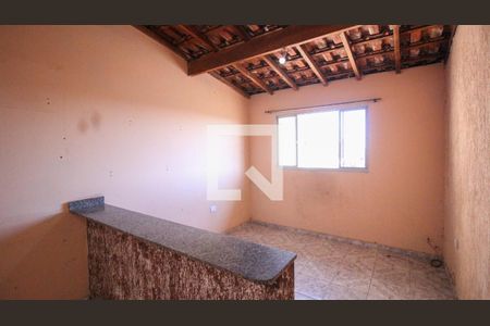 Sala/Cozinha de casa para alugar com 1 quarto, 250m² em São Rafael, São Paulo