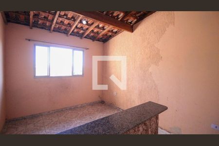 Sala/Cozinha de casa para alugar com 1 quarto, 250m² em São Rafael, São Paulo
