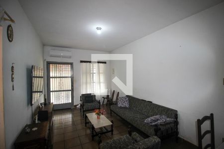Casa para alugar com 3 quartos, 800m² em Lopes de Oliveira, Sorocaba