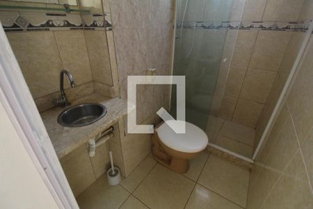 Banheiro de apartamento para alugar com 1 quarto, 45m² em Barra Olímpica, Rio de Janeiro