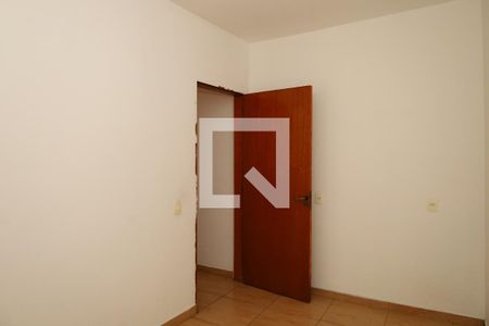 Quarto 1 de casa para alugar com 3 quartos, 132m² em Jardim das Oliveiras, São Paulo