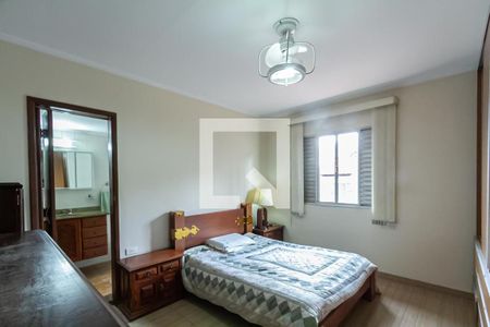 Suíte de casa à venda com 3 quartos, 195m² em Nova Petrópolis, São Bernardo do Campo