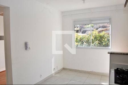 Detalhe - Sala e Sala de Jantar de apartamento para alugar com 2 quartos, 32m² em Piqueri, São Paulo
