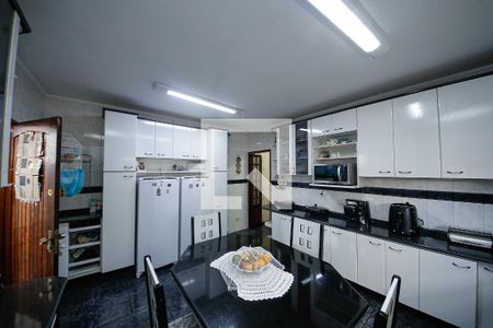 Casa para alugar com 2 quartos, 299m² em Jardim Egle, São Paulo