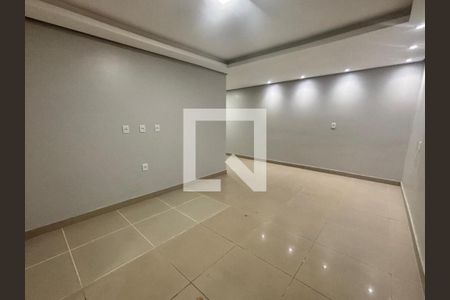 Casa para alugar com 3 quartos, 400m² em Santo Afonso, Novo Hamburgo