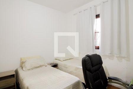 Quarto 2 de casa à venda com 2 quartos, 154m² em Chácara Seis de Outubro, São Paulo