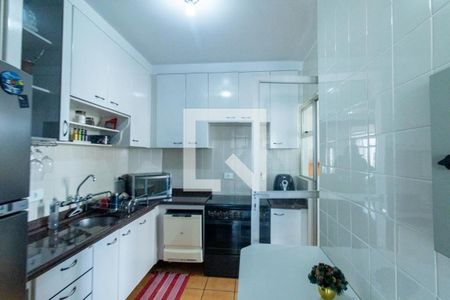 Cozinha  de apartamento à venda com 3 quartos, 138m² em Cristo Rei, Curitiba