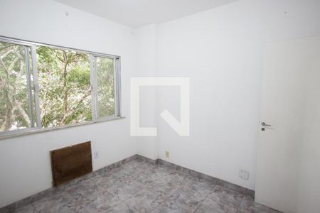 Quarto 1 de apartamento à venda com 2 quartos, 75m² em Tanque, Rio de Janeiro