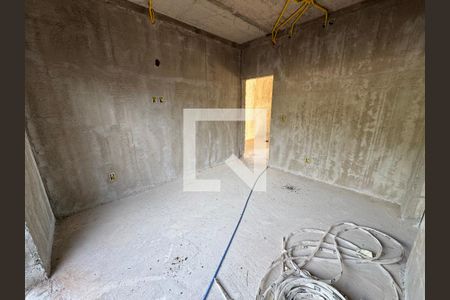 Suíte 1 de casa à venda com 5 quartos, 400m² em Setor Habitacional Arniqueira, Brasília