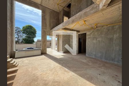 Sala 2 de casa à venda com 5 quartos, 400m² em Setor Habitacional Arniqueira, Brasília