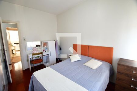 Quarto 1 de apartamento à venda com 4 quartos, 140m² em Centro, Campinas