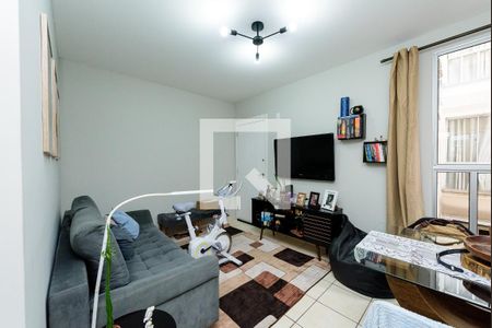 Sala de apartamento para alugar com 2 quartos, 48m² em Santa Maria, Contagem