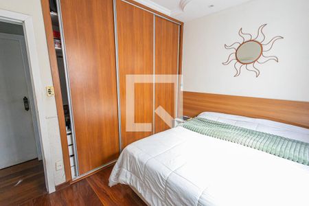 quarto 1 / suite de casa à venda com 4 quartos, 130m² em Copacabana, Belo Horizonte