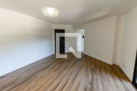 Sala de apartamento para alugar com 2 quartos, 70m² em Chácara Agrindus, Taboão da Serra