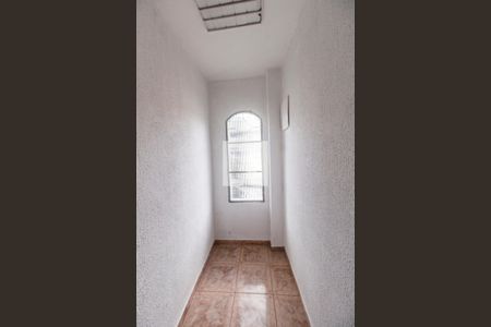 Corredor de apartamento para alugar com 2 quartos, 200m² em Centro, Barueri