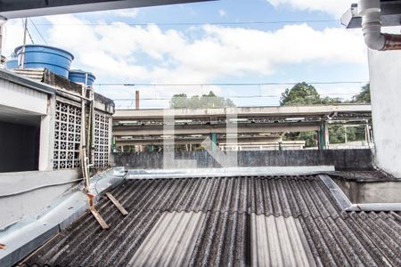 Vista da cozinha de apartamento para alugar com 2 quartos, 200m² em Centro, Barueri
