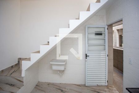 Cozinha de apartamento para alugar com 1 quarto, 34m² em Cidade Júlia, São Paulo