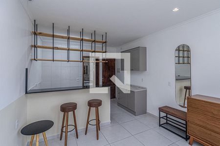 sala e cozinha_8 de apartamento para alugar com 1 quarto, 25m² em Bosque da Saúde, São Paulo