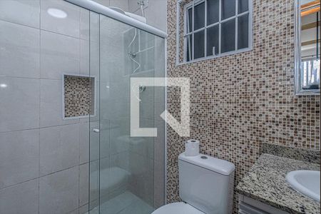 banheiro social_1 de apartamento para alugar com 1 quarto, 25m² em Bosque da Saúde, São Paulo