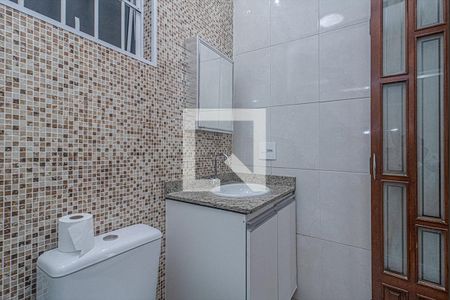banheiro social_3 de apartamento para alugar com 1 quarto, 25m² em Bosque da Saúde, São Paulo