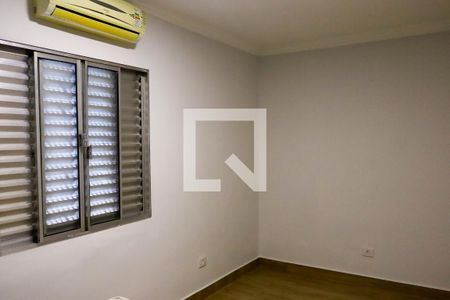 Quarto 1 de casa para alugar com 2 quartos, 150m² em Presidente Altino, Osasco