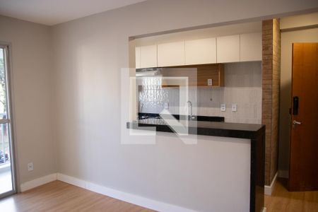 Sala de apartamento à venda com 3 quartos, 71m² em Vila Jaragua, Goiânia