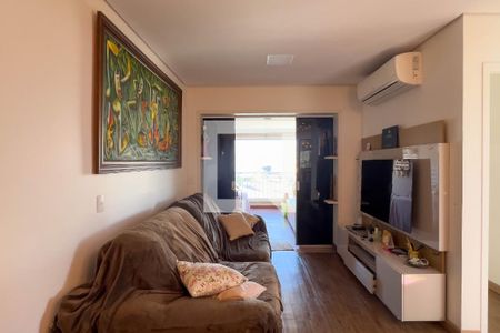 Sala de apartamento à venda com 2 quartos, 72m² em Cambuci, São Paulo