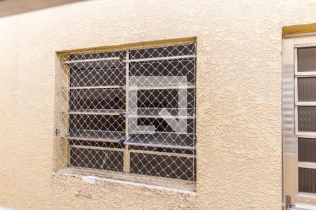 Vista do Quarto de apartamento para alugar com 1 quarto, 35m² em Vila Jussara, Carapicuíba