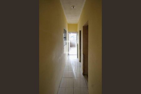 Corredor de casa para alugar com 2 quartos, 75m² em Iguatemi, São Paulo